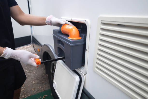 Portable Toilet Options We Offer in Raceland, LA